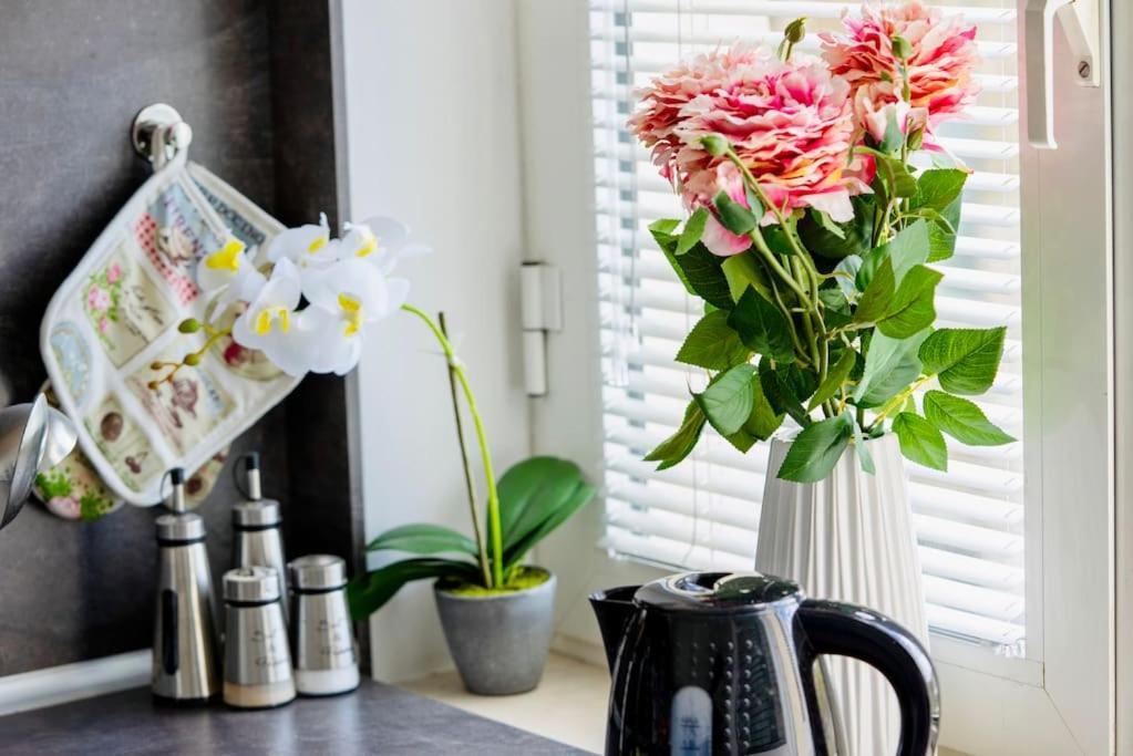Cozy 1-Bedroom Flat In The Very Center Of סופיה מראה חיצוני תמונה