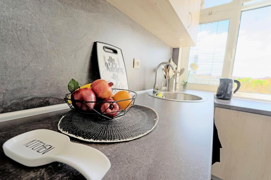 Cozy 1-Bedroom Flat In The Very Center Of סופיה מראה חיצוני תמונה