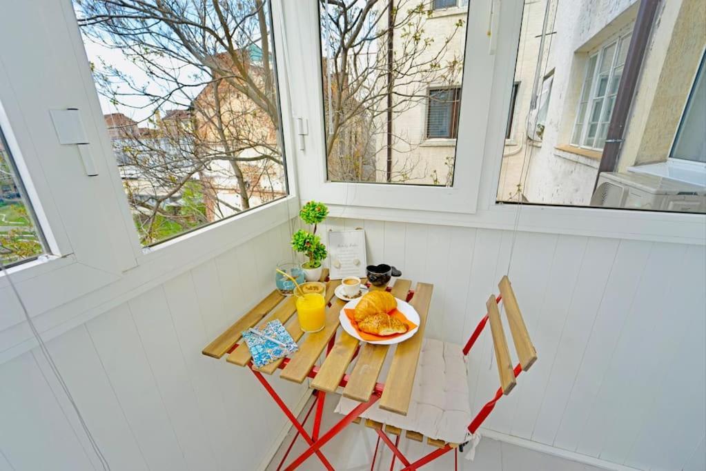 Cozy 1-Bedroom Flat In The Very Center Of סופיה מראה חיצוני תמונה
